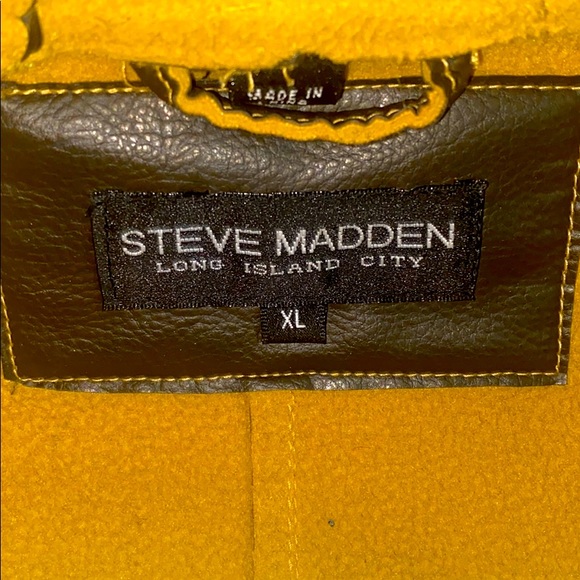 Leather Jacket - Picture 5 of 5